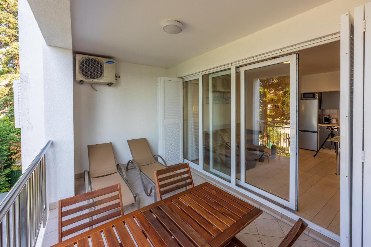 Apartmani Heta Alagic I Selce Exterior foto